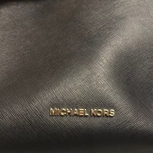 Lovely authentic MK bag. Used however, in very good condition